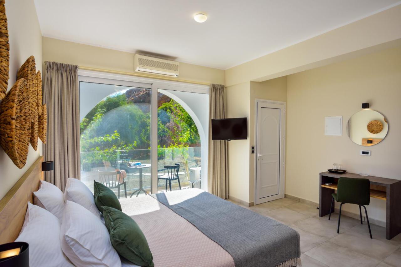 Ilingas Mare Aparthotel Khora Sfakion Ngoại thất bức ảnh