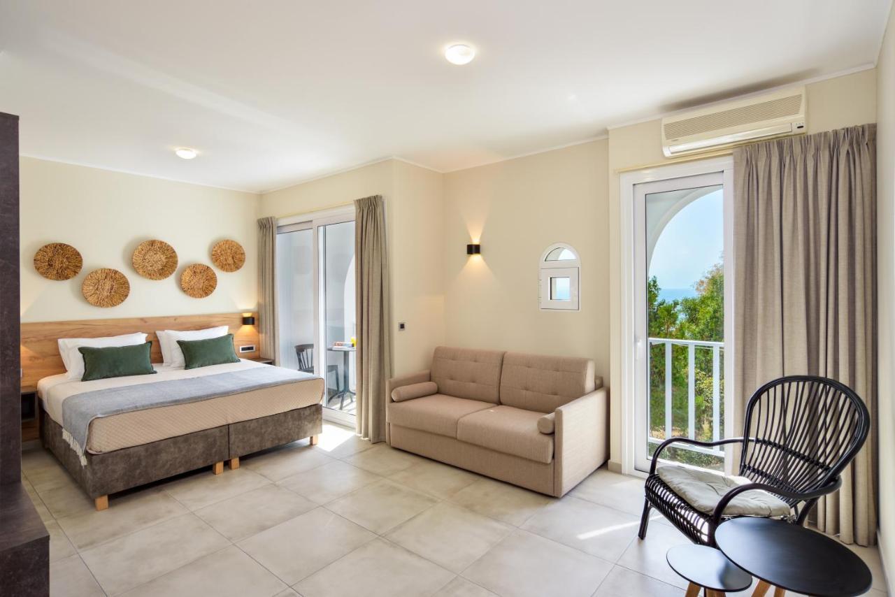 Ilingas Mare Aparthotel Khora Sfakion Ngoại thất bức ảnh