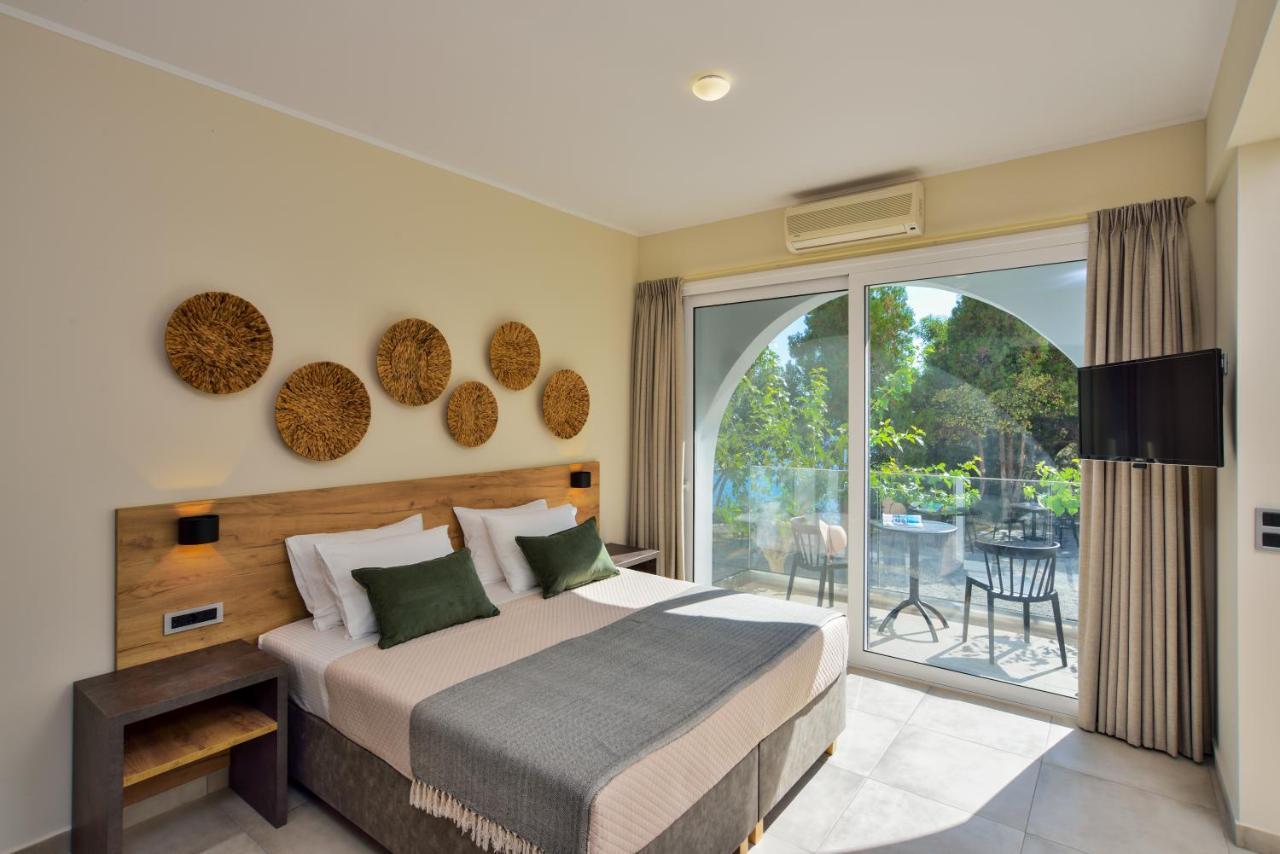 Ilingas Mare Aparthotel Khora Sfakion Ngoại thất bức ảnh