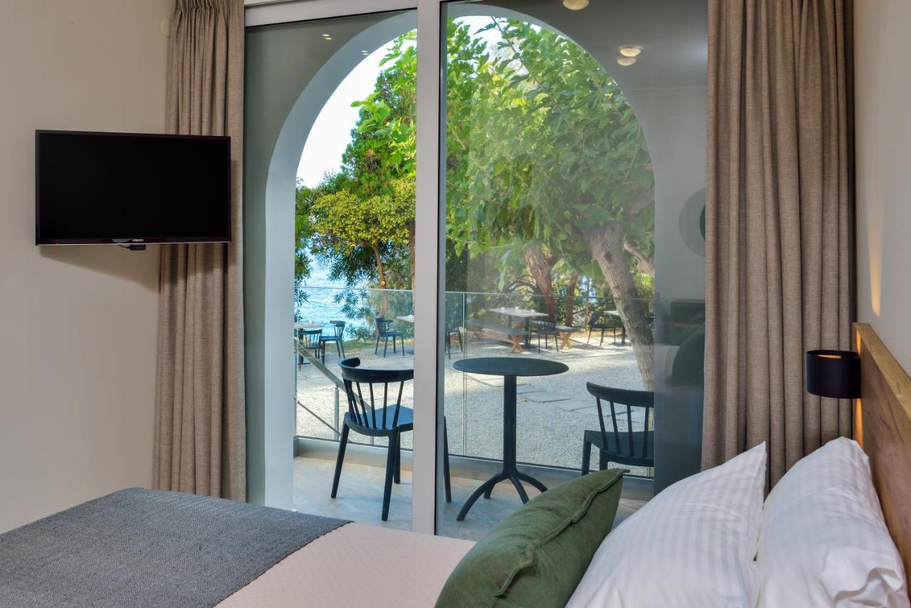 Ilingas Mare Aparthotel Khora Sfakion Ngoại thất bức ảnh